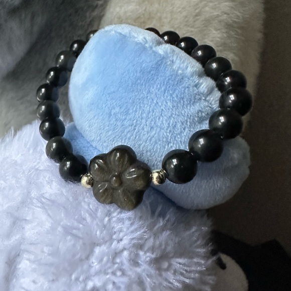 100% Natural Black onyx obsidian and 14k gold filled bead bracelet in 8mm - Picture 4 of 8